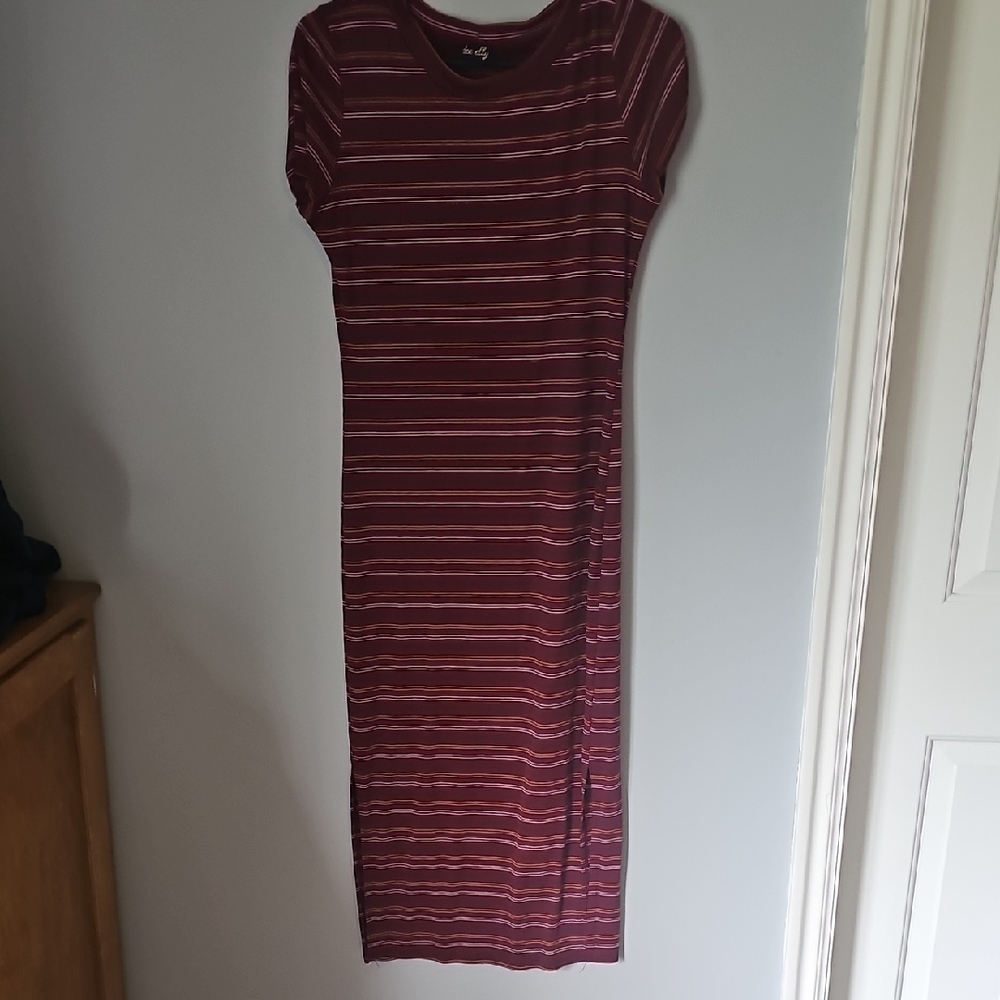 Red Midi Sheath Dress Long Sleeve Crew Neck